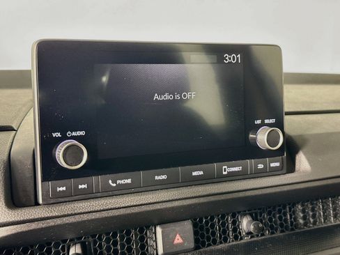 Used 2023 Honda CR-V EX image 16