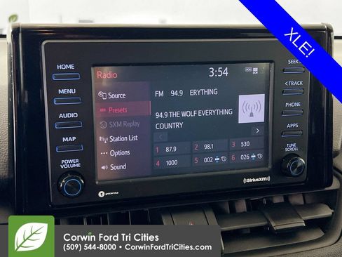 Used 2020 Toyota RAV4 XLE w/ XLE Grade Weather Package AWD/4WD image 21