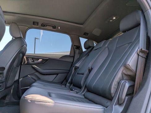 Used 2025 Audi Q7 3.0T Premium Plus image 27