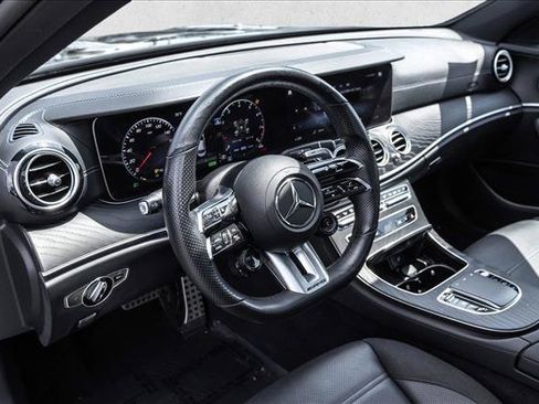 Used 2022 Mercedes-Benz E 53 AMG 4MATIC Sedan image 10