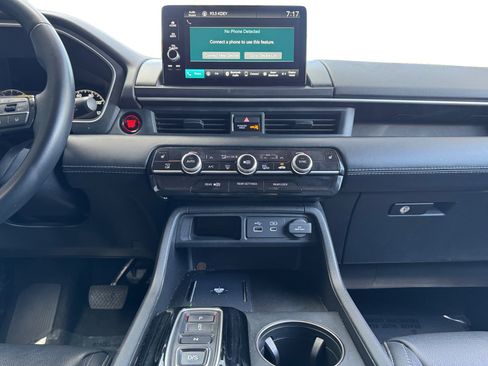 Used 2024 Honda Pilot EX-L image 10
