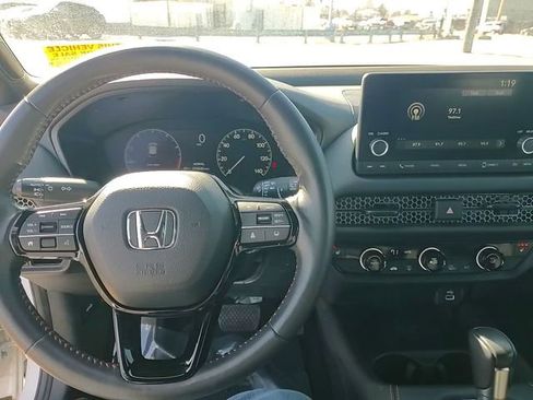 Used 2024 Honda HR-V Sport image 25