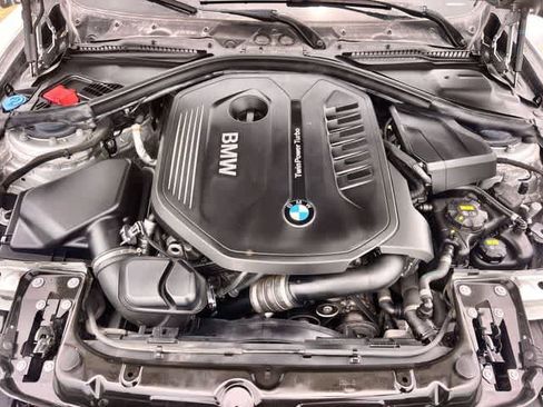 Used 2018 BMW 340i Sedan RWD image 10