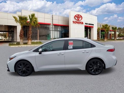 New 2026 Toyota Corolla SE image 8