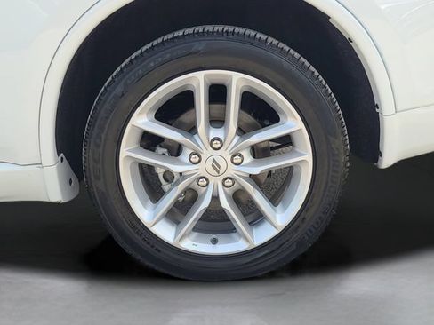 Used 2025 Dodge Durango GT AWD/4WD image 34