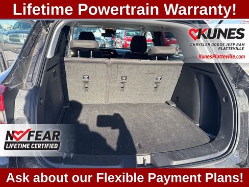 Used 2025 Chevrolet TrailBlazer LT w/ Driver Confidence Package image 19