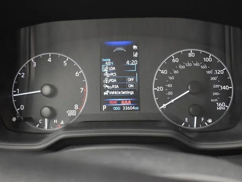 Used 2024 Toyota Corolla LE image 27