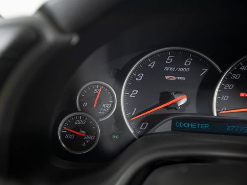 Used 2006 Chevrolet Corvette Z06 RWD image 37