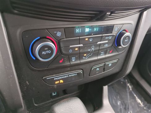 Used 2018 Ford Escape SE image 28