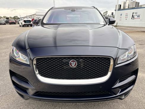 Used 2020 Jaguar F-PACE Prestige image 9
