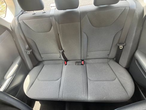 Used 2025 Kia K4 FWD image 39