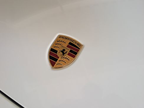 Used 2025 Porsche 911 Carrera 4 GTS image 12