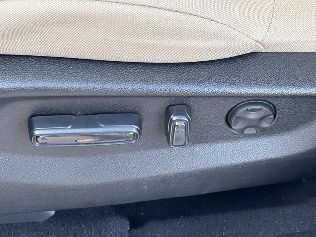 Used 2021 Honda CR-V EX image 8