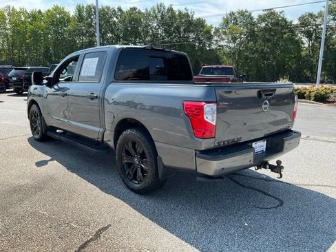 Used 2023 Nissan Titan SV w/ SV Convenience Package RWD image 21