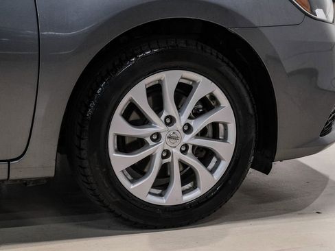 Used 2019 Nissan Sentra SV FWD image 52