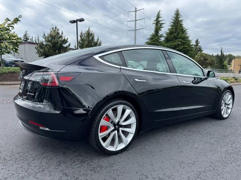 Used 2018 Tesla Model 3 Long Range AWD/4WD image 8