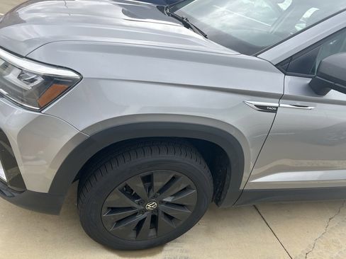 Used 2024 Volkswagen Taos S image 2