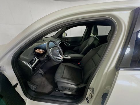 Used 2025 BMW X2 xDrive28i image 13