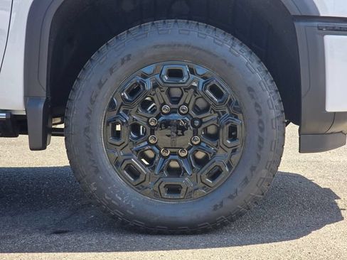 New 2026 GMC Sierra 3500 Denali w/ Denali Reserve Package AWD/4WD image 9