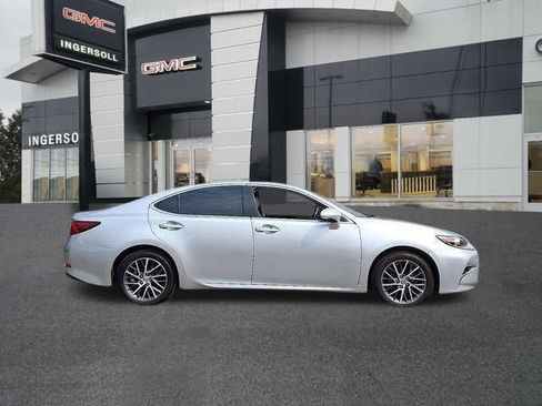 Used 2017 Lexus ES 350 image 19