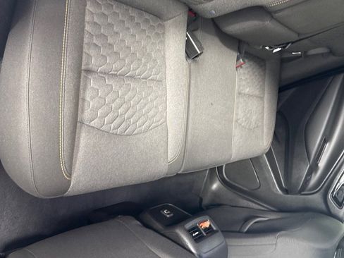 Used 2021 Chevrolet Equinox LT image 22