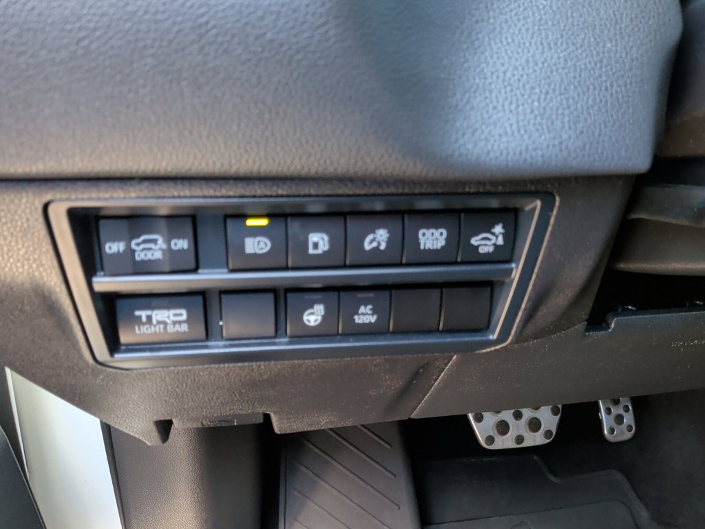 Used 2025 Toyota Sequoia TRD Pro AWD/4WD image 16