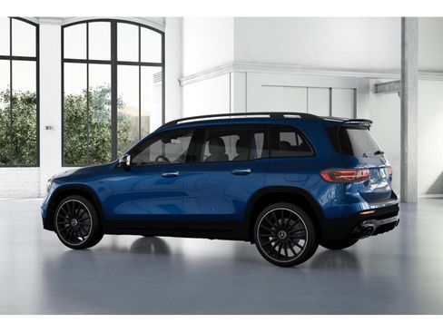 New 2025 Mercedes-Benz GLB 35 AMG 4MATIC image 31