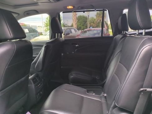 Used 2017 Honda Pilot Elite image 17