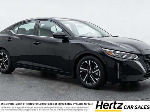 Used 2025 Nissan Sentra SV image 1