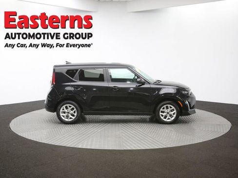 Used 2023 Kia Soul LX w/ Option Group 015 image 41