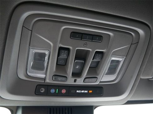 Used 2023 Chevrolet Silverado 1500 LTZ w/ LTZ Premium Package image 23