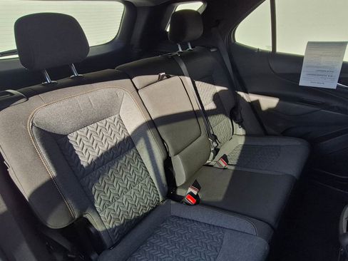 Used 2024 Chevrolet Equinox LT image 5