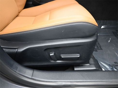 Used 2023 Lexus IS 300 w/ Premium Package image 40