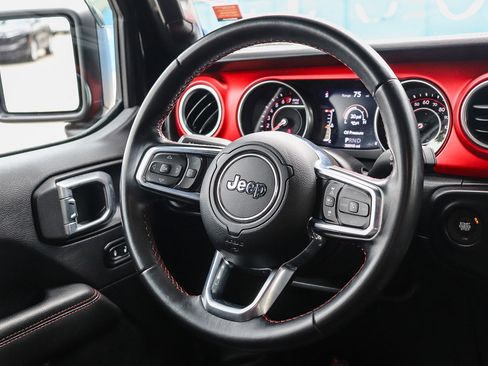 Used 2020 Jeep Gladiator Rubicon image 17