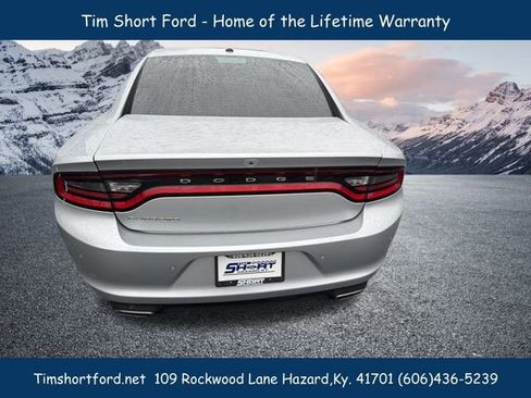 Used 2021 Dodge Charger SXT w/ Leather Interior Group image 8