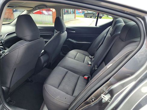 Used 2022 Nissan Altima 2.5 S image 10