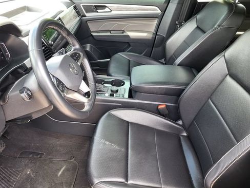 Used 2022 Volkswagen Atlas Cross Sport SE AWD/4WD image 12