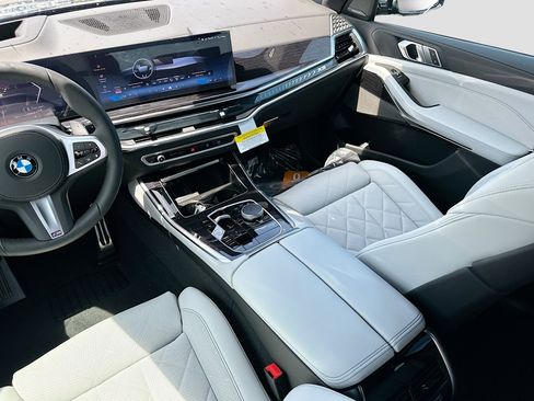 New 2026 BMW X5 sDrive40i w/ M Sport Package RWD image 18
