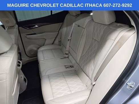 Used 2021 Buick Envision Avenir w/ Technology Package II FWD image 33