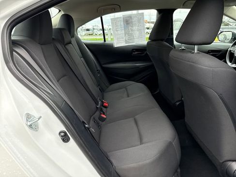 Used 2023 Toyota Corolla LE image 10