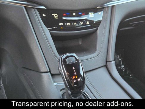 New 2025 Cadillac XT5 Luxury image 35