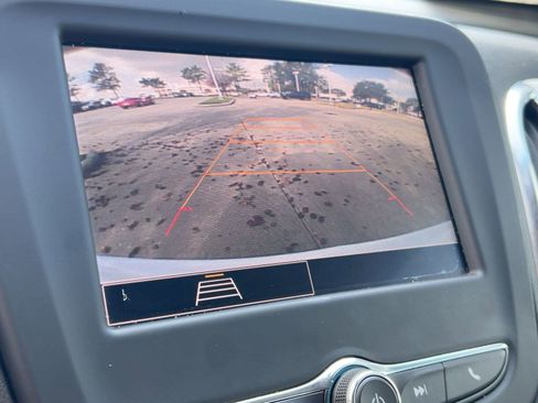 Certified 2023 Chevrolet Equinox LS w/ LS Convenience Package image 25