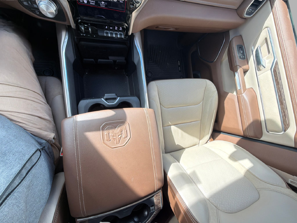 Used 2019 RAM 1500 Laramie AWD/4WD image 27