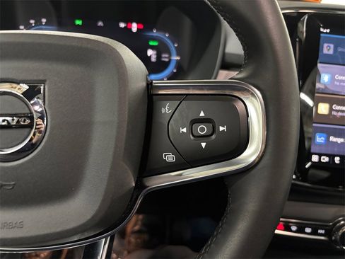 Certified 2023 Volvo XC40 Recharge Ultimate w/ Protection Package Premier image 26
