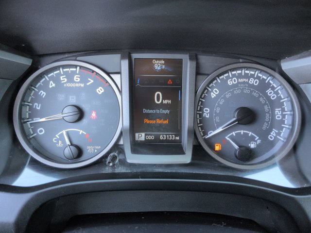 Used 2016 Toyota Tacoma TRD Sport w/ Towing Package RWD image 34