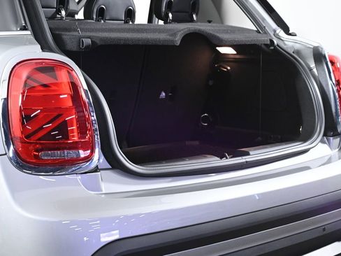 Certified 2023 MINI Cooper 4-Door Hardtop image 25