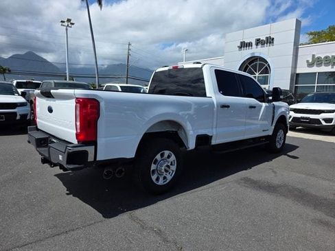 Used 2024 Ford F350 XLT image 7