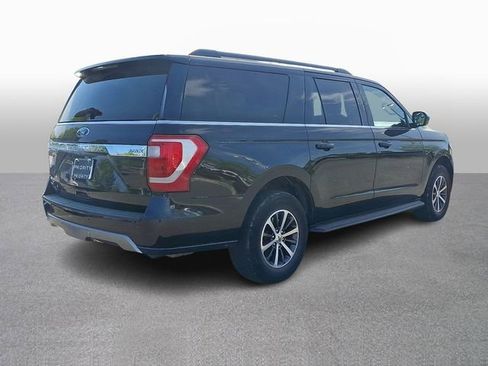 Used 2019 Ford Expedition Max XLT image 4
