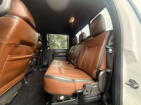 Used 2016 Ford F250 Platinum w/ FX4 Off-Road Package AWD/4WD image 10