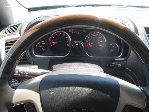 Used 2016 GMC Acadia Denali AWD/4WD image 32